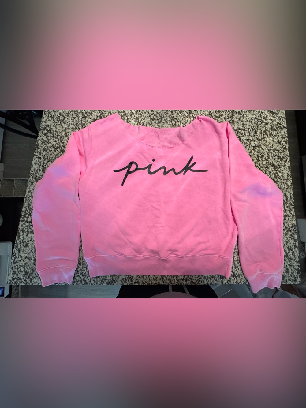 PINK Victoria's Secret Bubblegum Pink Crewneck Sweatshirt